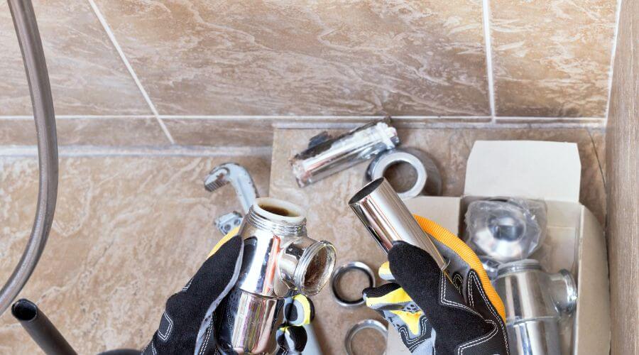 Professional gutter cleaning in Penn Laird, VA